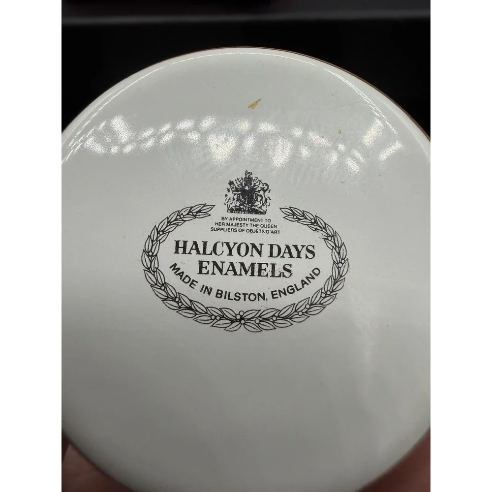 🎄Halcyon Days Enamels 1986 Christmas Trinket Box – Santa & Sleigh Lid – Vintage
